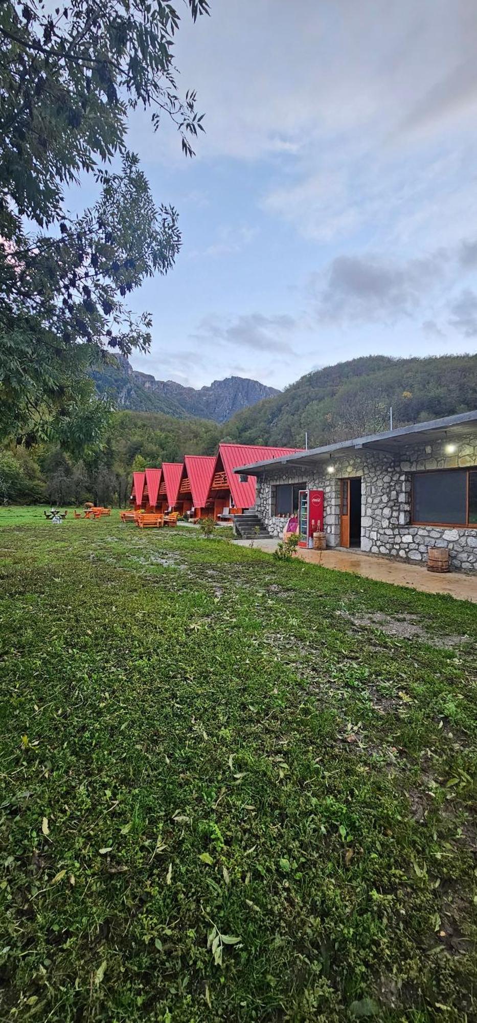 Ekoo Katun Jezerca Villa Vusanje Ngoại thất bức ảnh